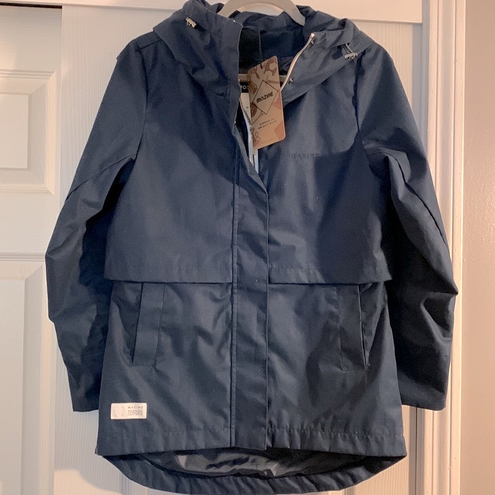 Brand new Mazine navy light jacket with hood! - Picture 2 of 11